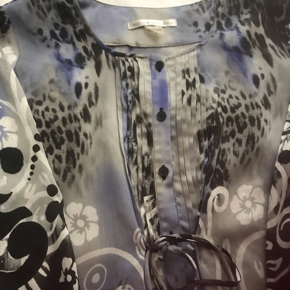 Peter Nygard Ladies Tunic - Picture 3 of 8